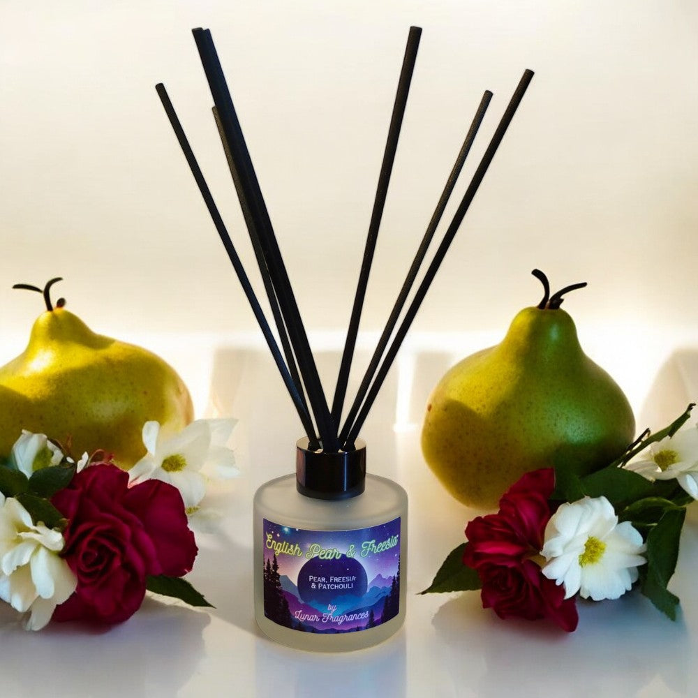 English Pear & Freesia Reed Diffuser